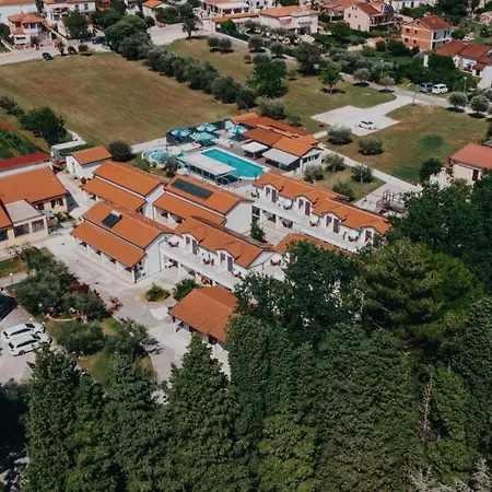 Zatisje Θέρετρο