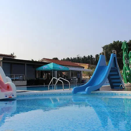 Resort Zatisje 3*
