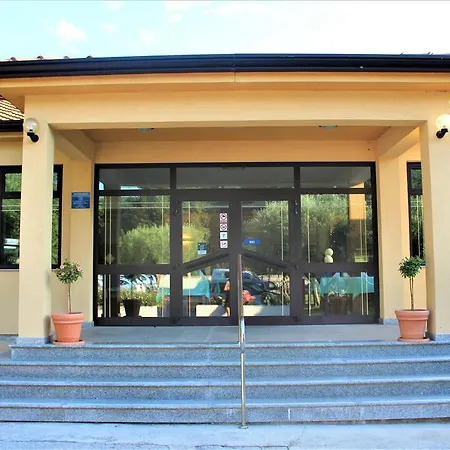 Resort Zatisje 3* Савудрия