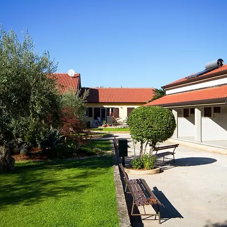 Zatisje Resort 3*